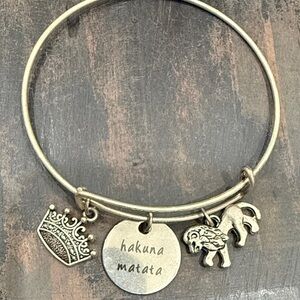 Gold Charm Bracelet with Hakuna Matata